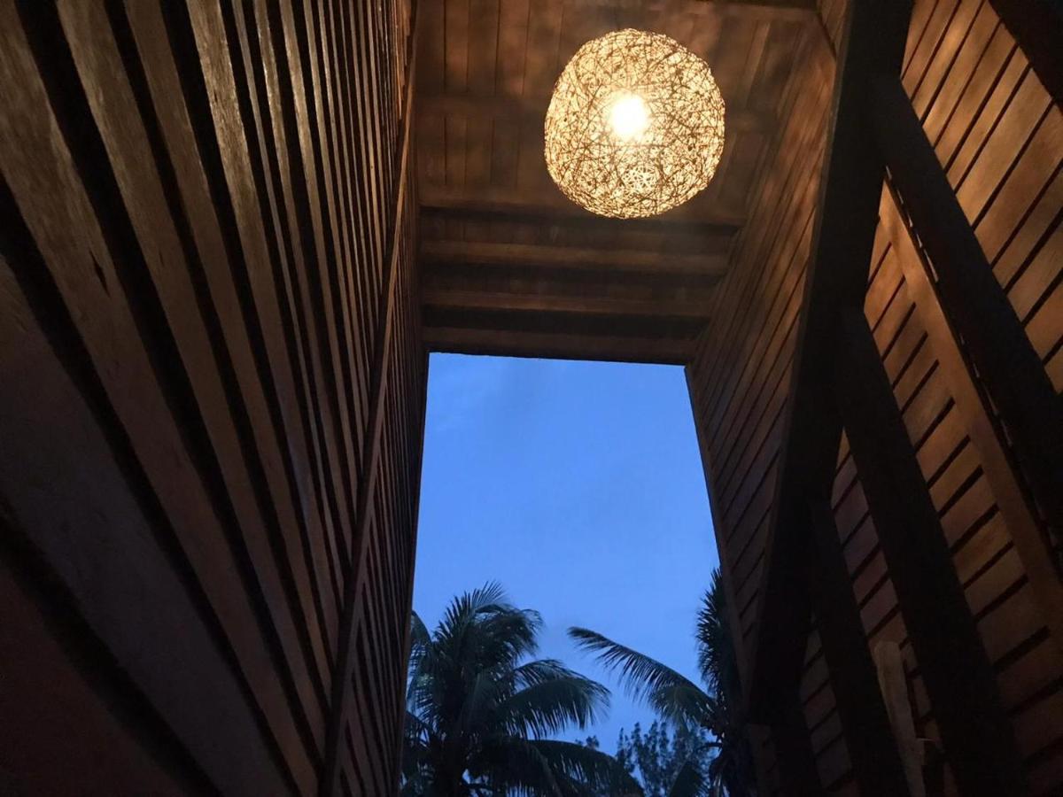 El Regalo El Cuyo Hotel Exterior photo