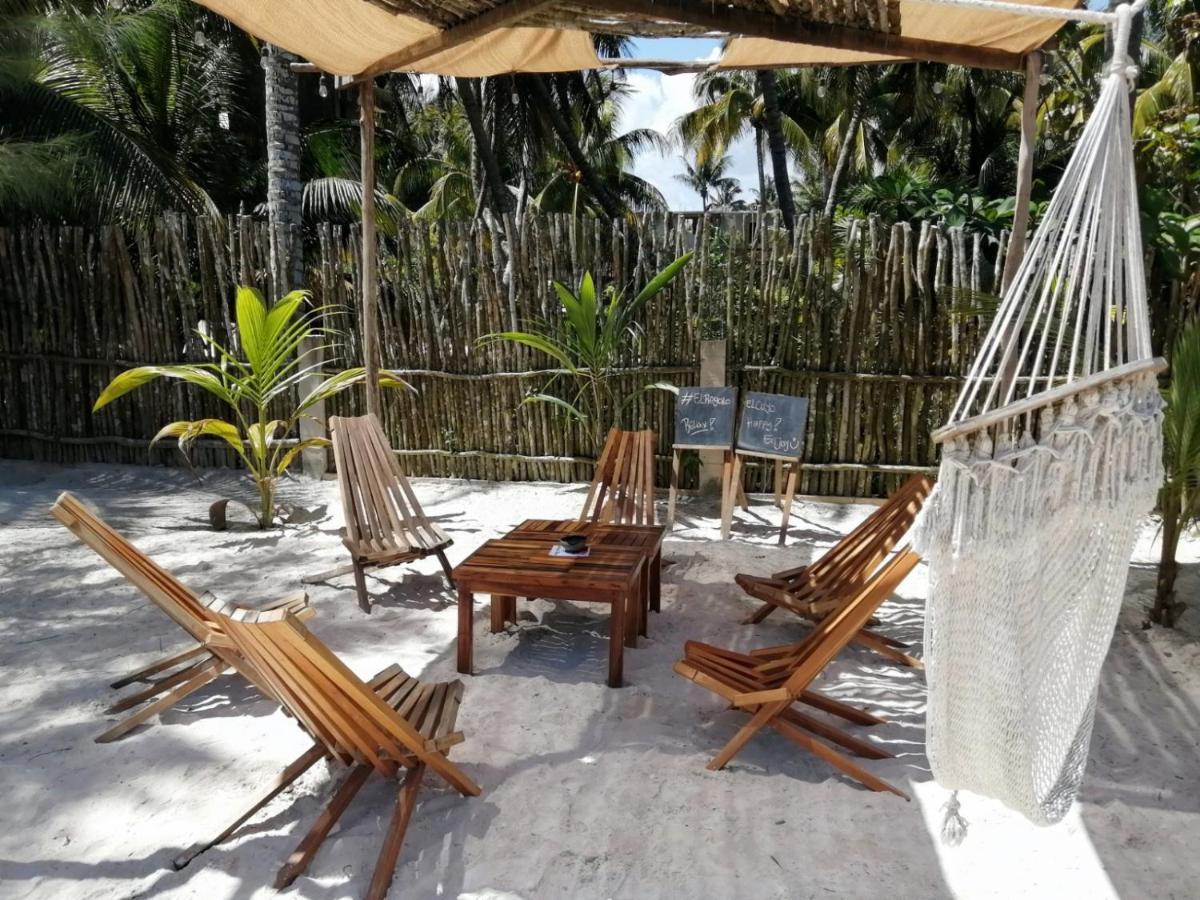 El Regalo El Cuyo Hotel Exterior photo