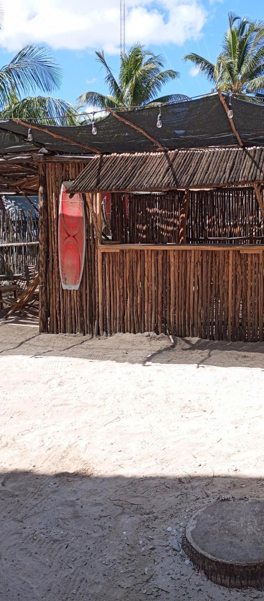 El Regalo El Cuyo Hotel Exterior photo