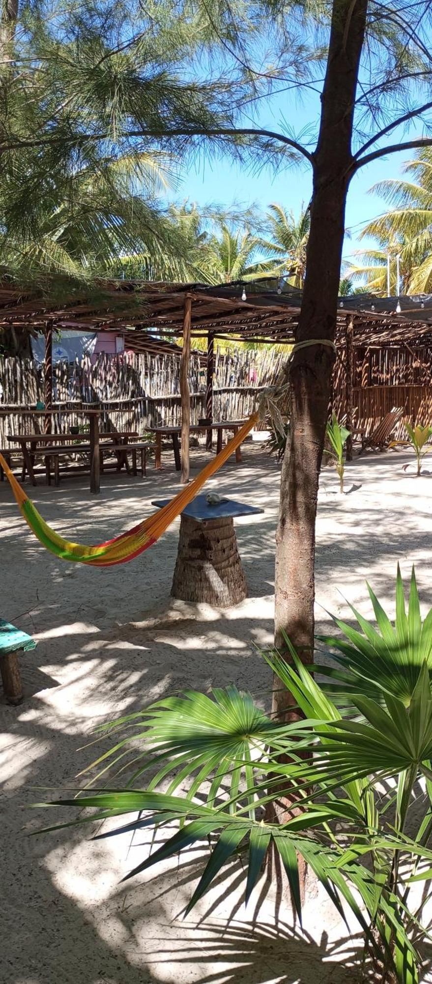 El Regalo El Cuyo Hotel Exterior photo
